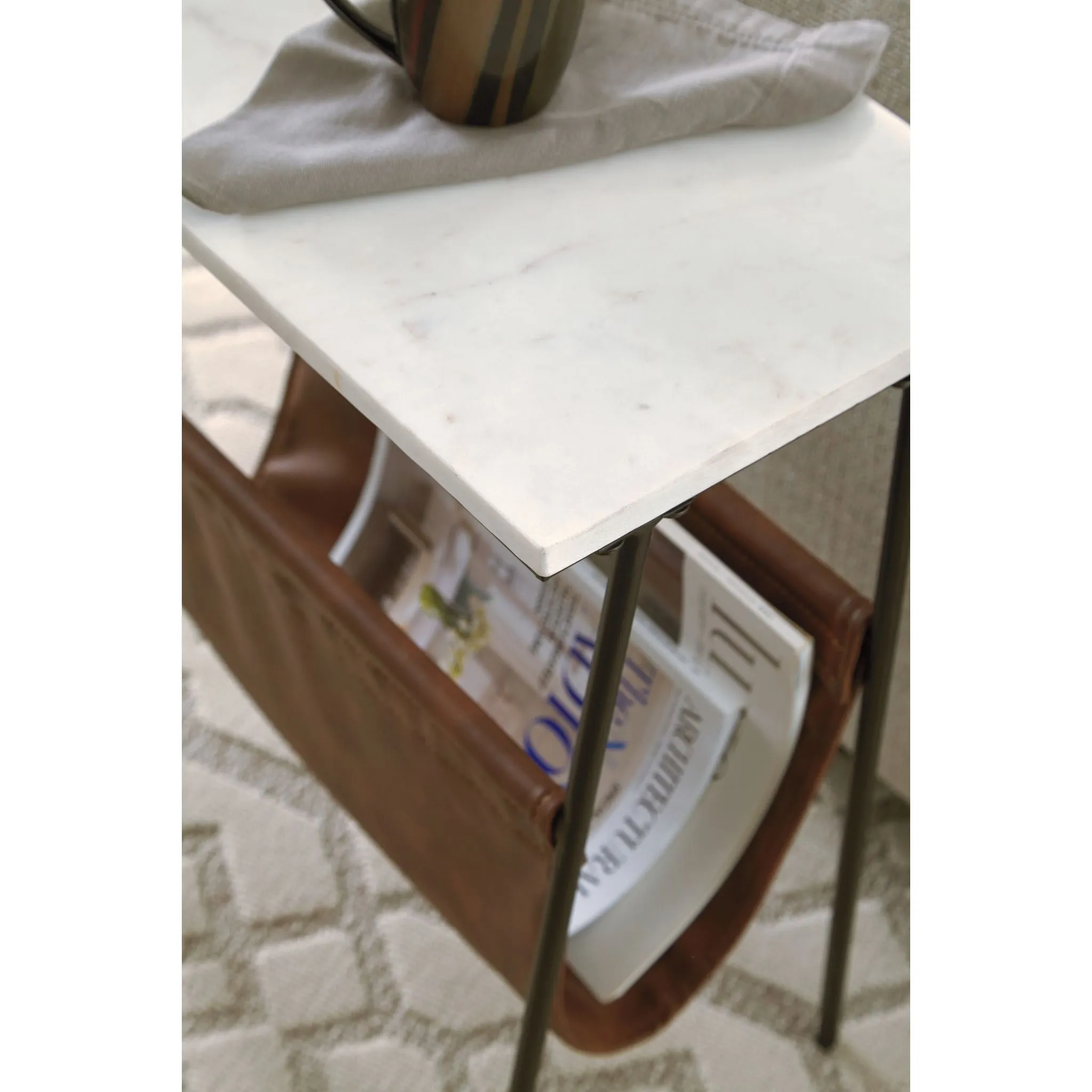 Etanbury Accent Table