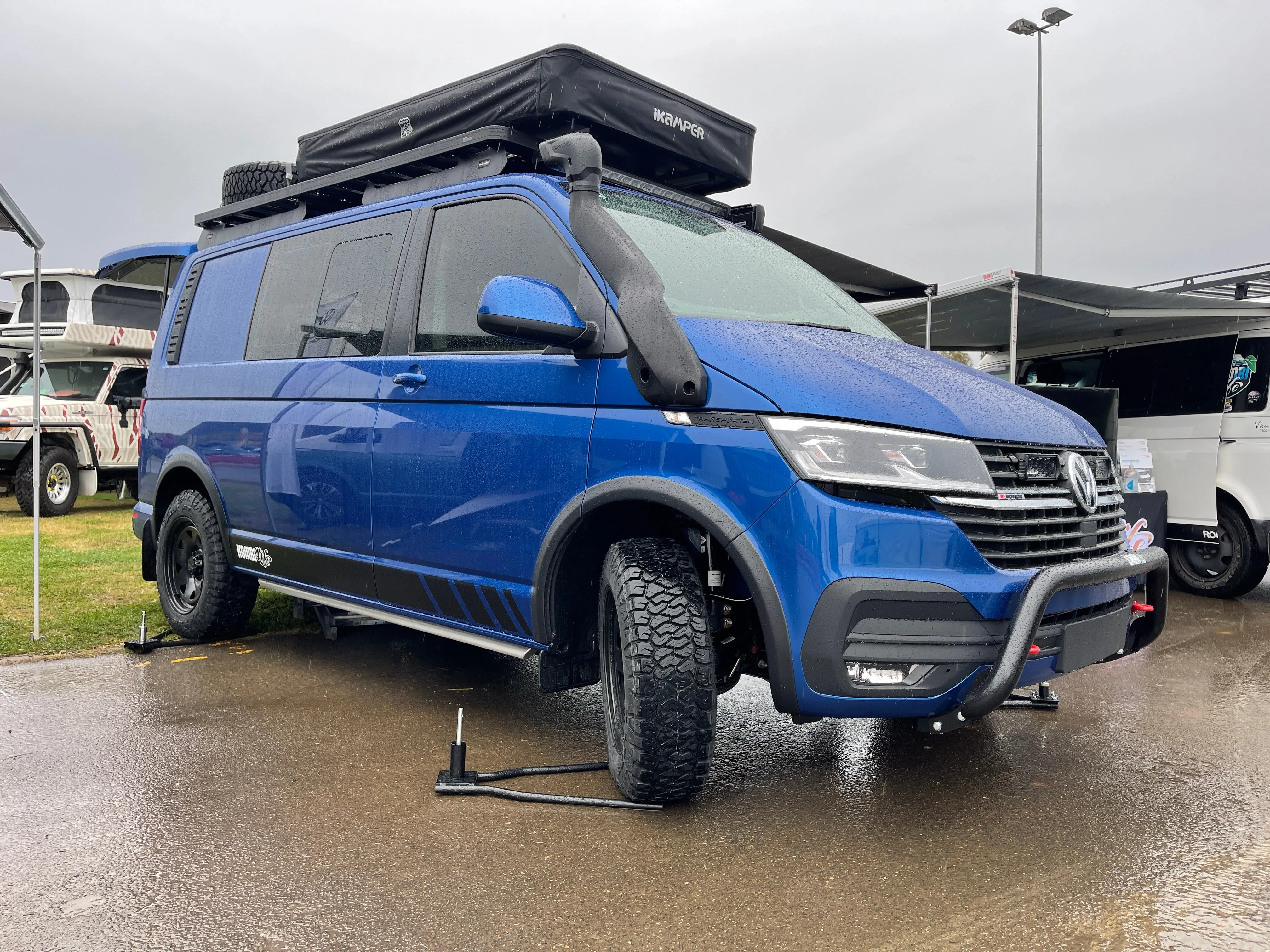 Front Runner Volkswagen T6.1 / T6 / T5  Transporter SWB (2003-current) Slimline II Roof Rack Kit