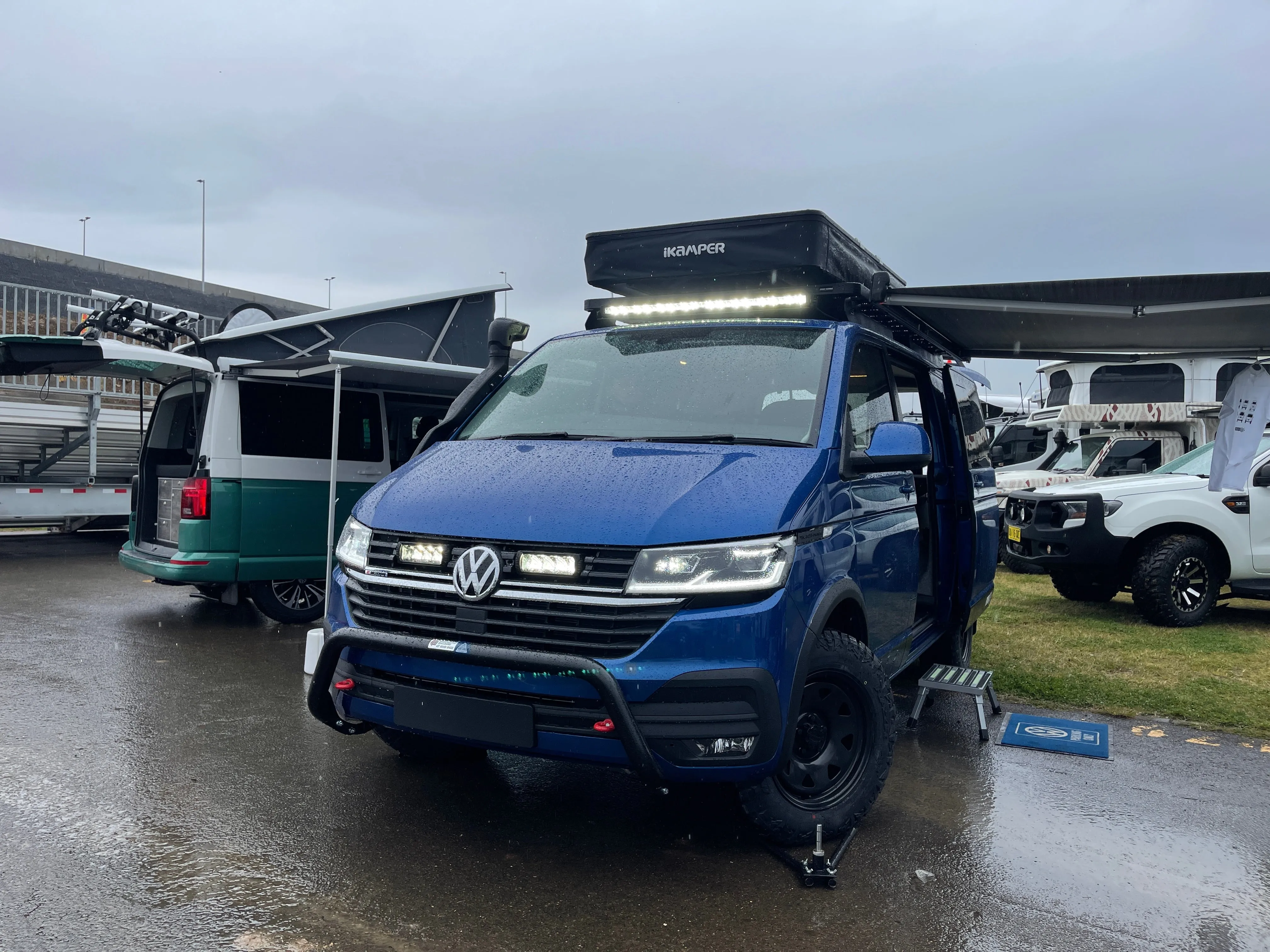 Front Runner Volkswagen T6.1 / T6 / T5  Transporter SWB (2003-current) Slimline II Roof Rack Kit